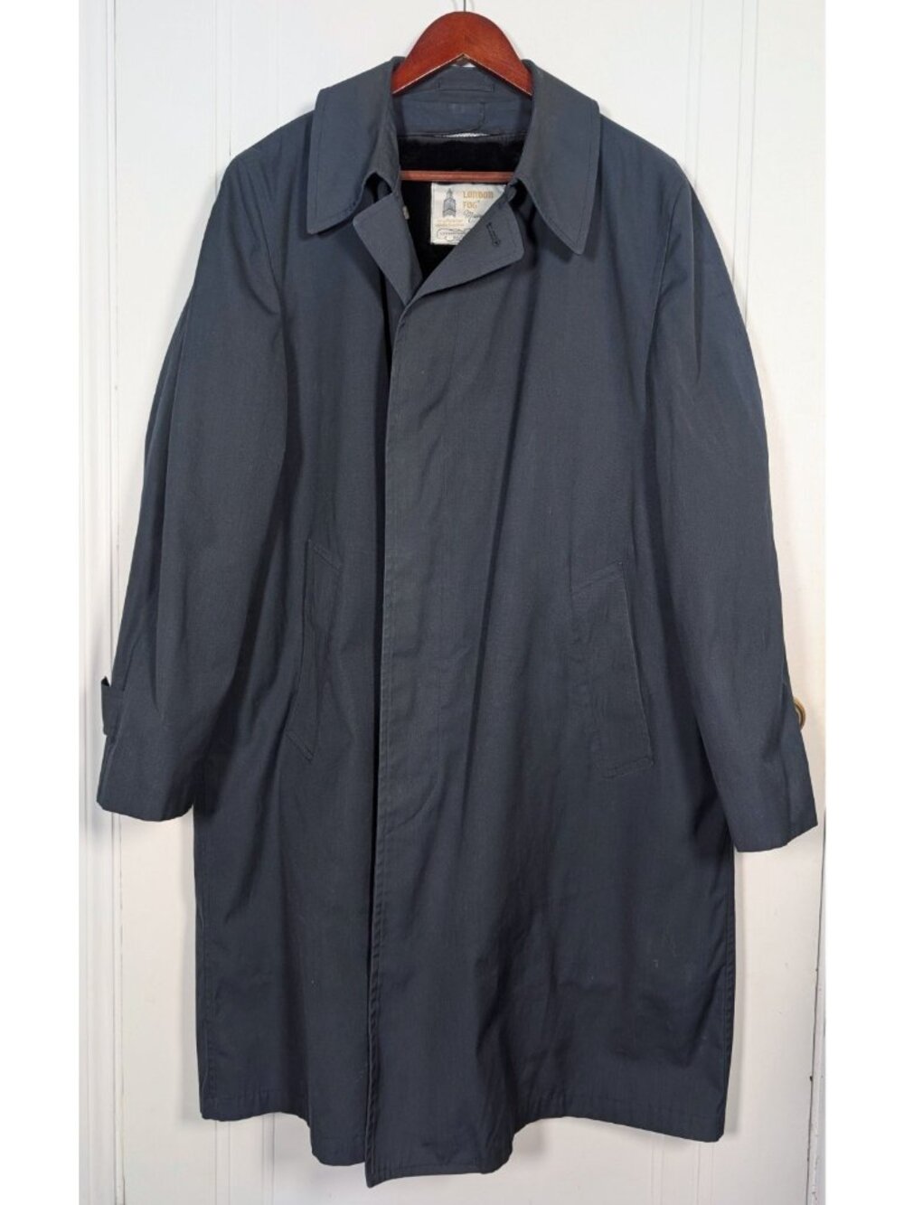 Vintage London Fog Mens Size 44R Navy Blue Trench Coat Removable Fur Liner Lined
